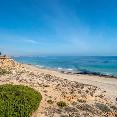 Mil Palmeras Coastal House